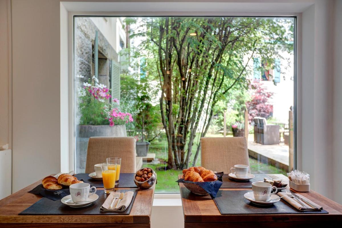 Nourriture dans l'hôtel ou à proximité