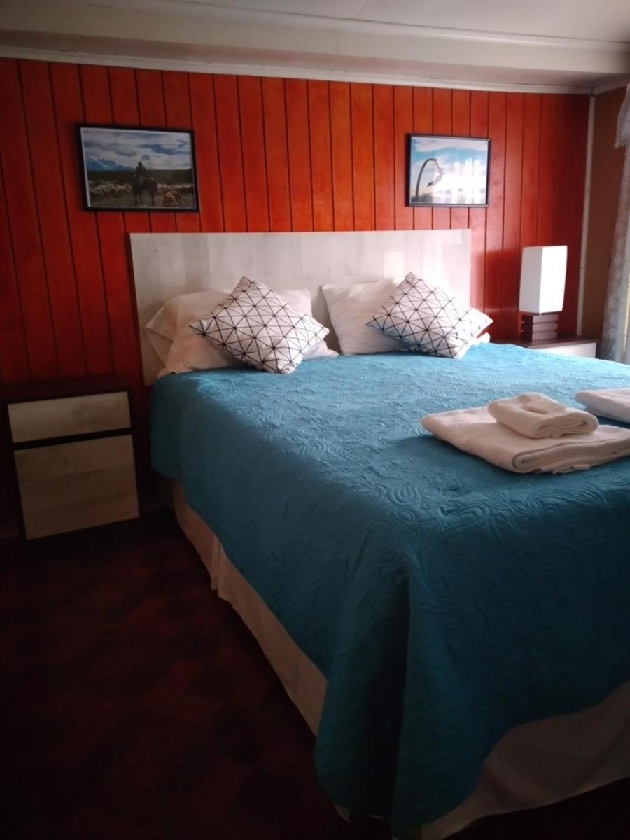 hostal geminis ,phillipi 653 centro - Housity