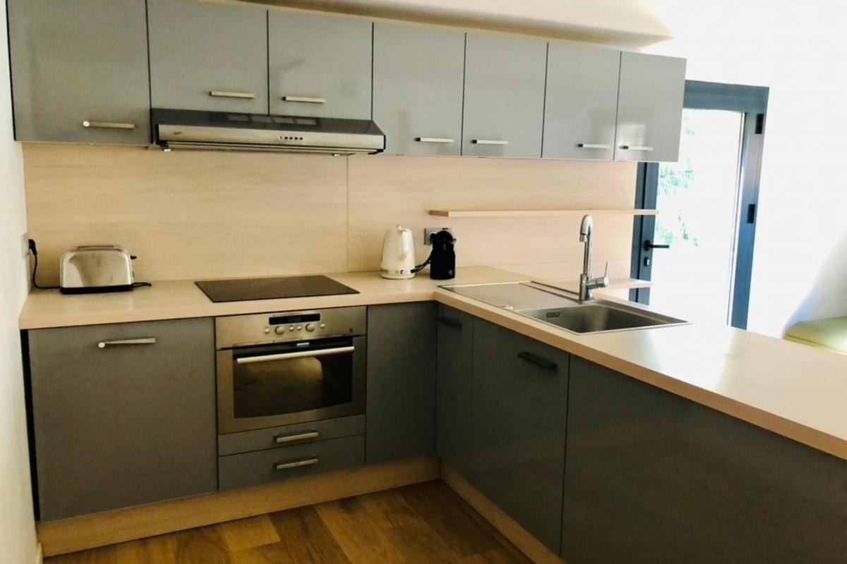 Modern House At The Foot Of The Slopes - Housity