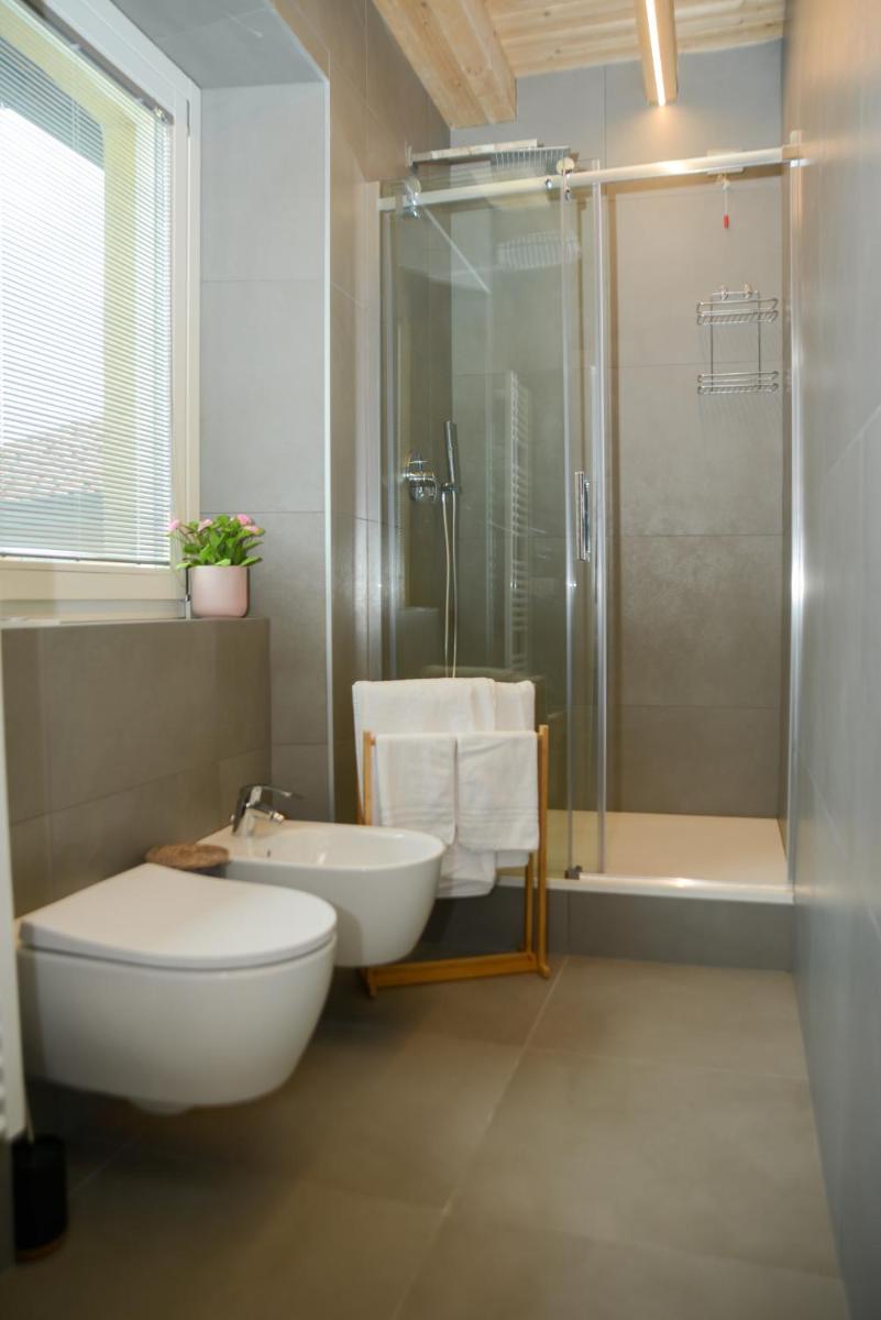 ComoLakeHouse - Housity