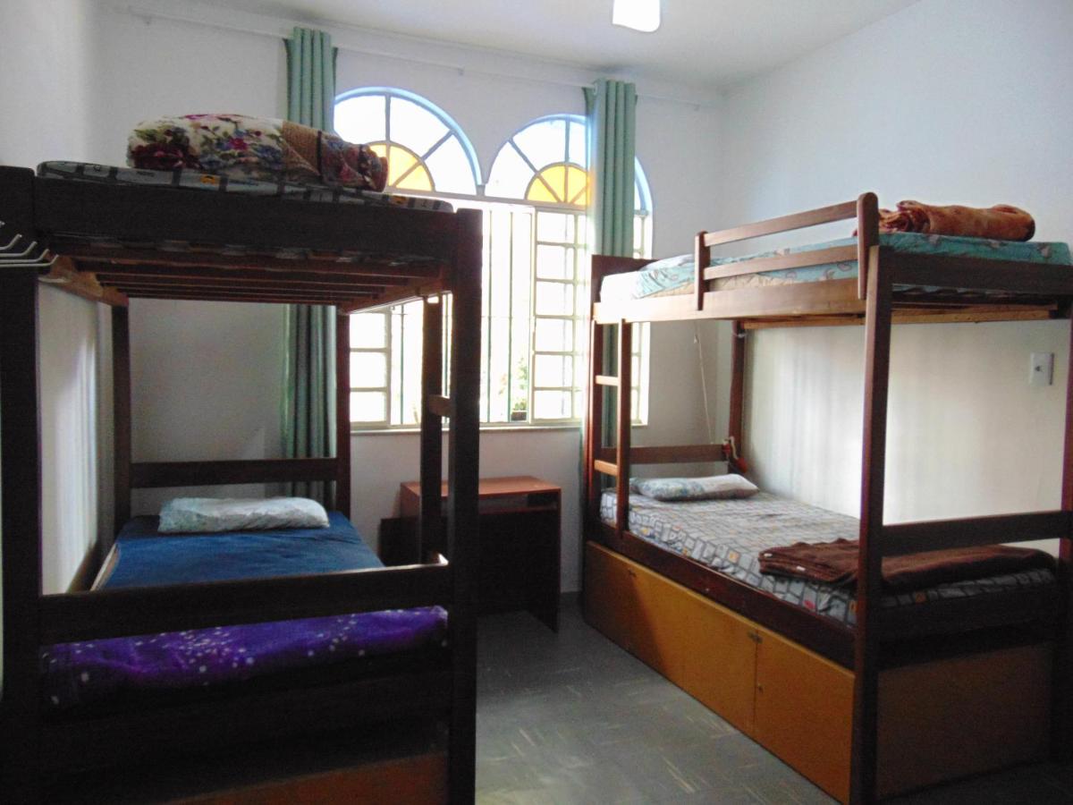 Wally's House Hostel - Housity