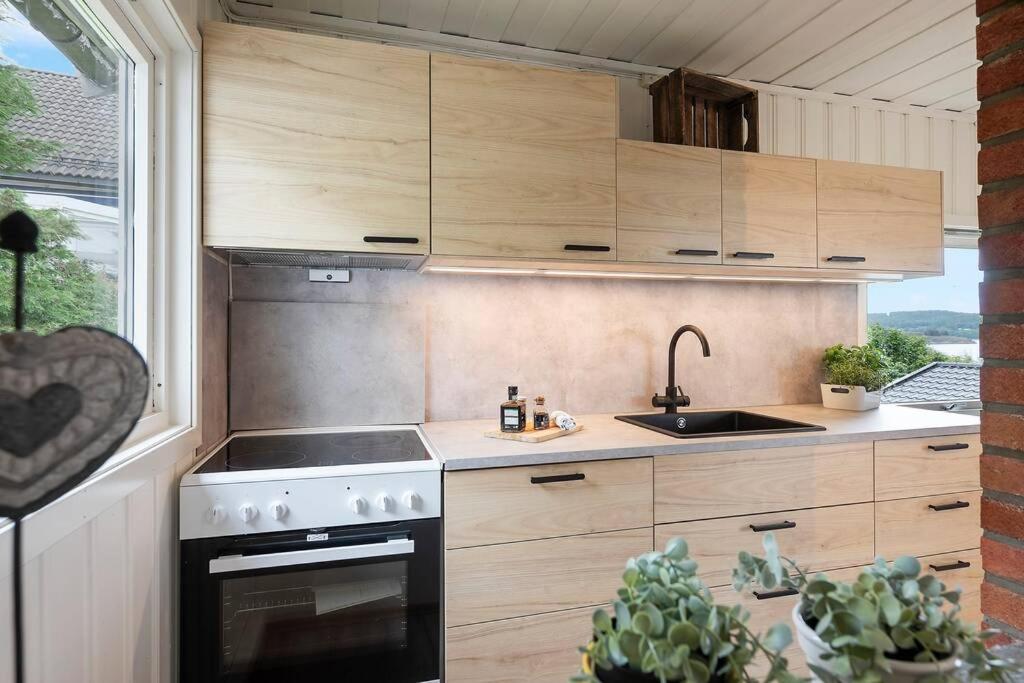 Amazing Cabin 50 meters from the beach! - Housity