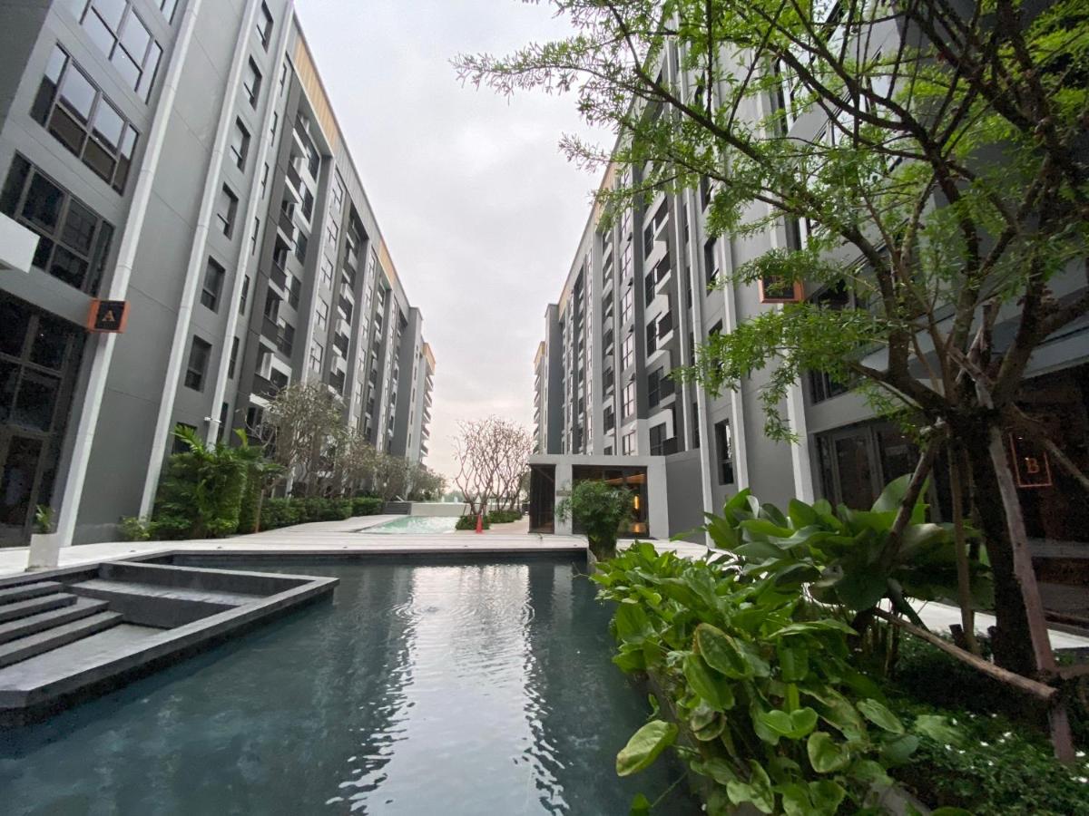 Politan Breeze, Chaophraya River view - Housity