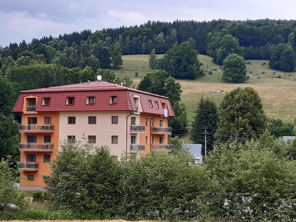 Apartmán Horní Lipová č. 3 - Housity