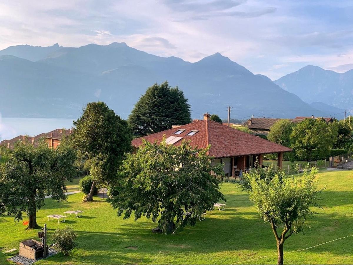 La Roggia - Ancient Molino Maufet Watermill on Lake Como - Patio on the garden - Housity