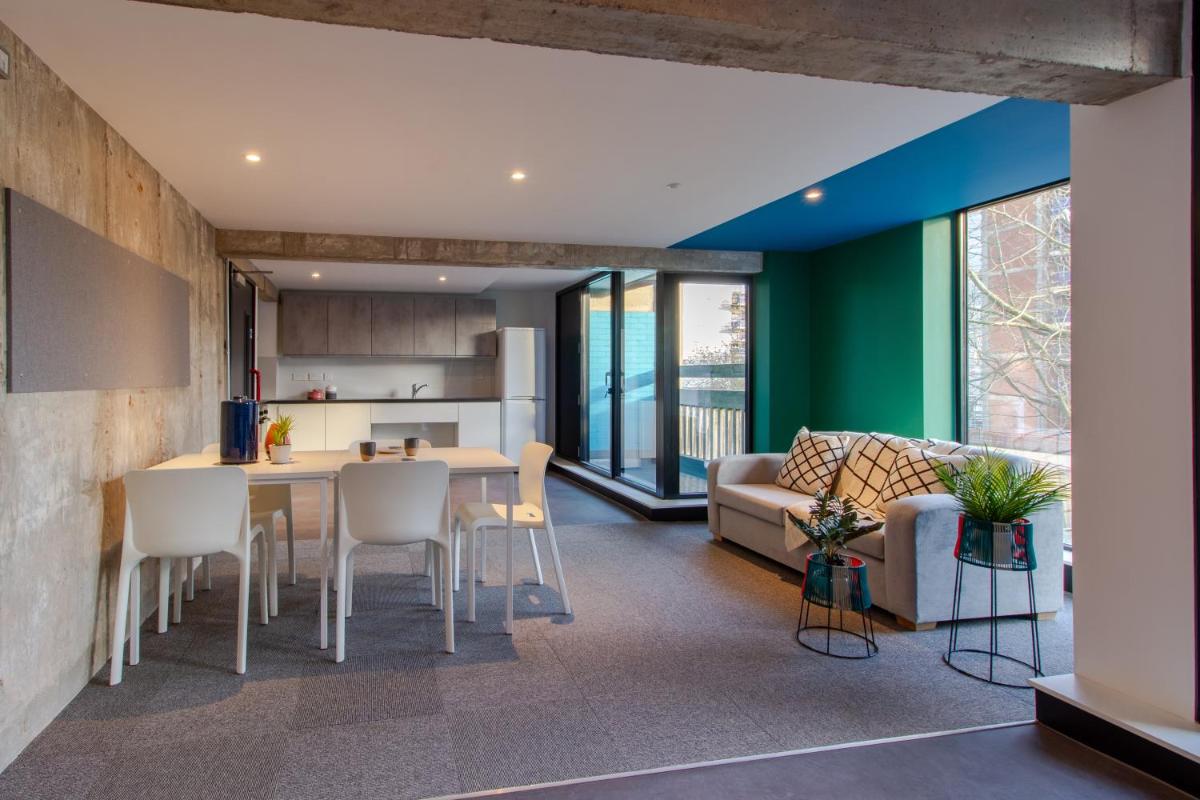 En Suite Rooms & Studios, SHEFFIELD - SK - Housity