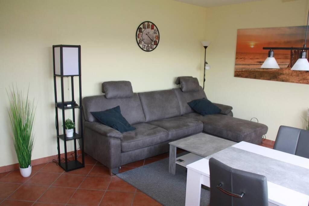 Ferienwohnung Solmsbachtalblick - Housity