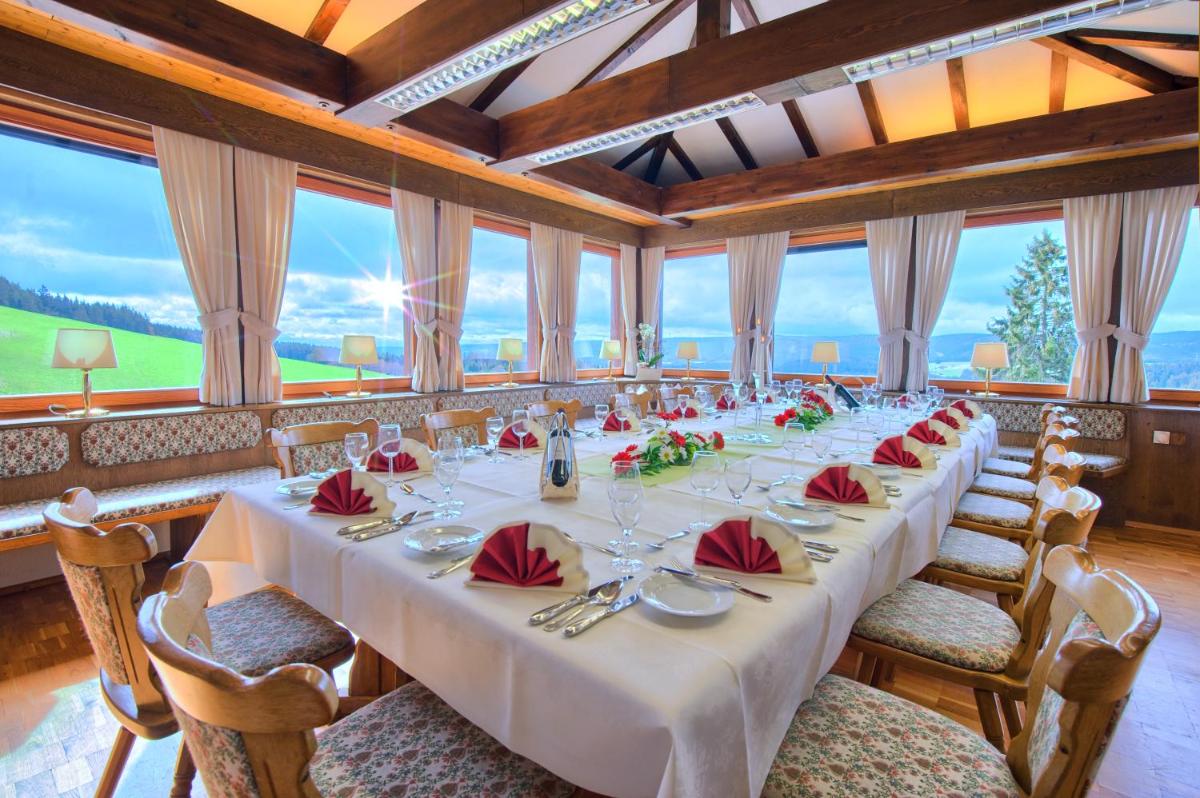 JUFA Hotel Schwarzwald - Housity