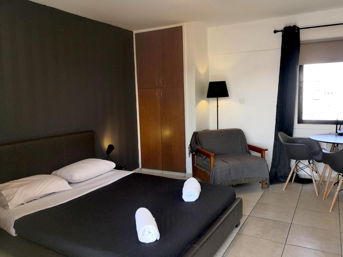 St Lazaros, Larnaca Center Studio - Housity
