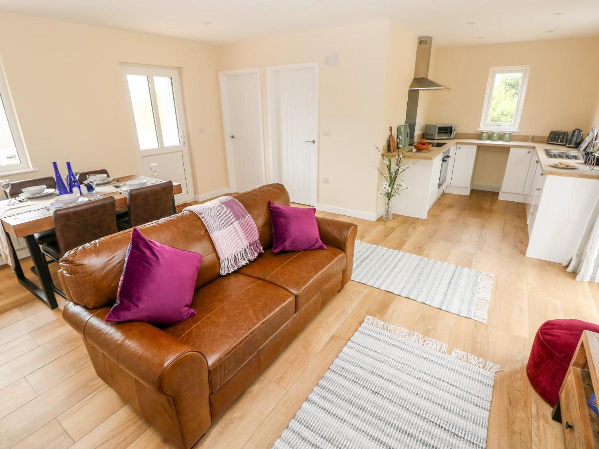 Ramsey Lodge Bier Wood Lodges - Housity