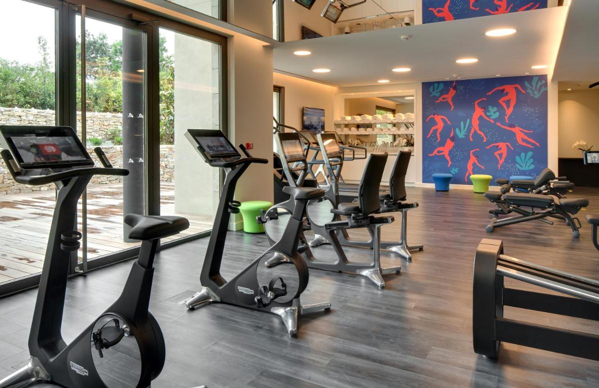 Salle ou équipements de sports de l'établissement Domaine du Mas De Pierre