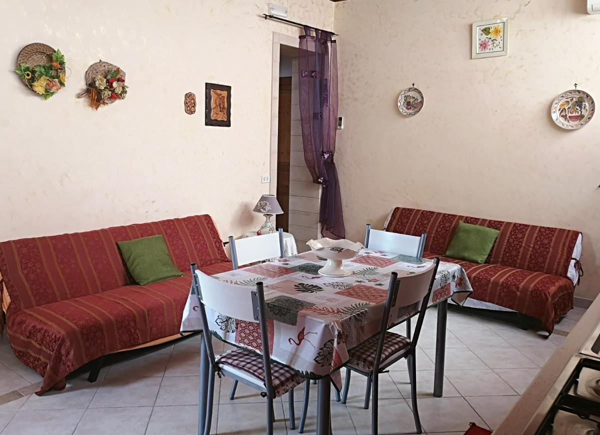 La Casina di Vanni - casa vacanza nel cuore del Salento - Housity
