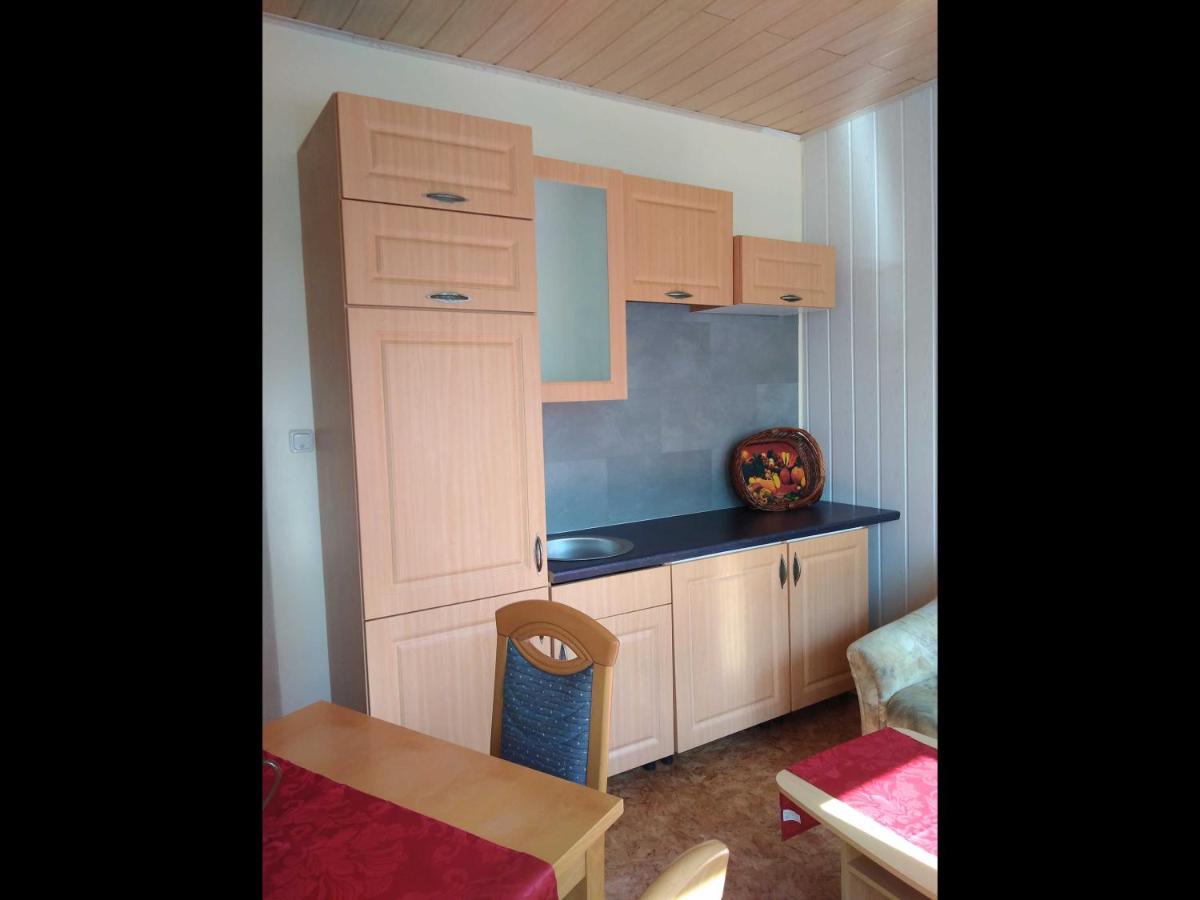 See Ferienwohnung 3 Moehlauer See - Housity