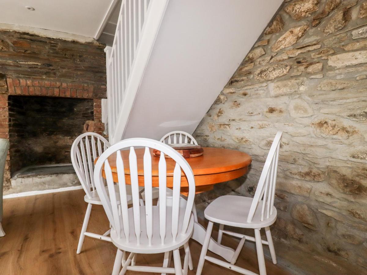 Kerslake Cottage - Housity