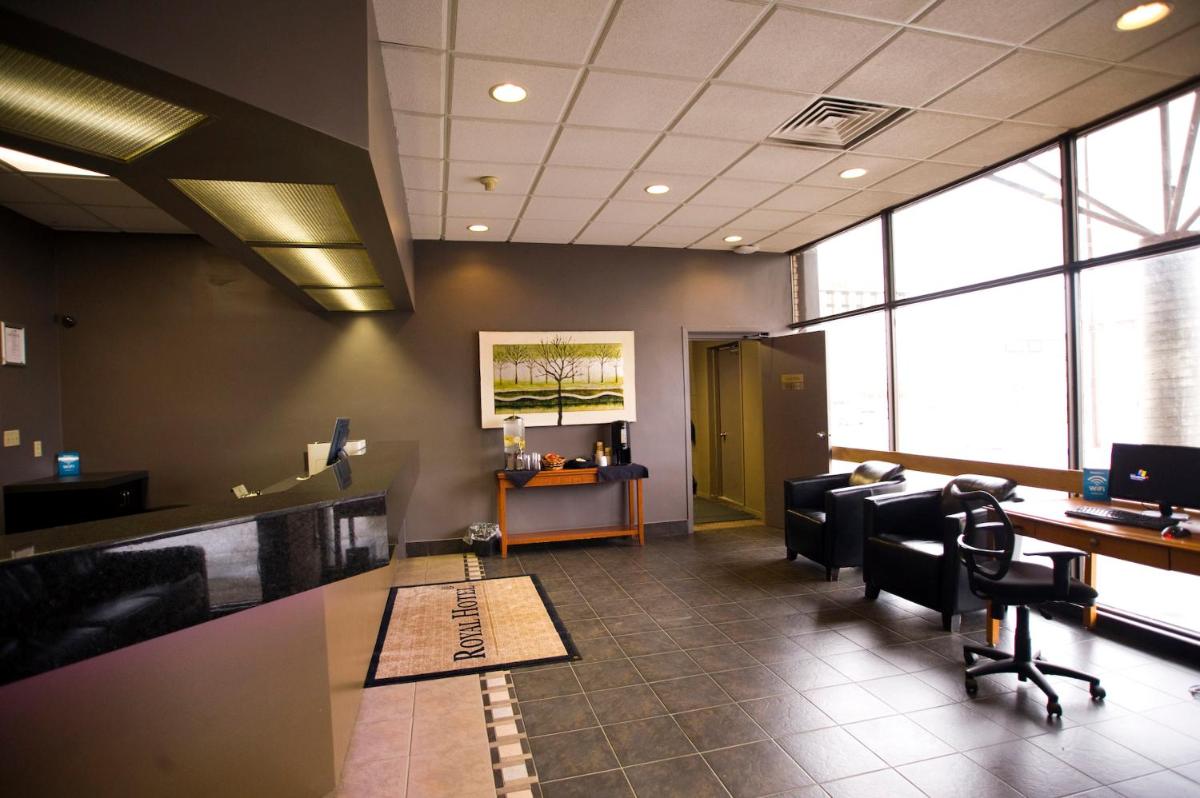 Royal Hotel Lloydminster - Housity