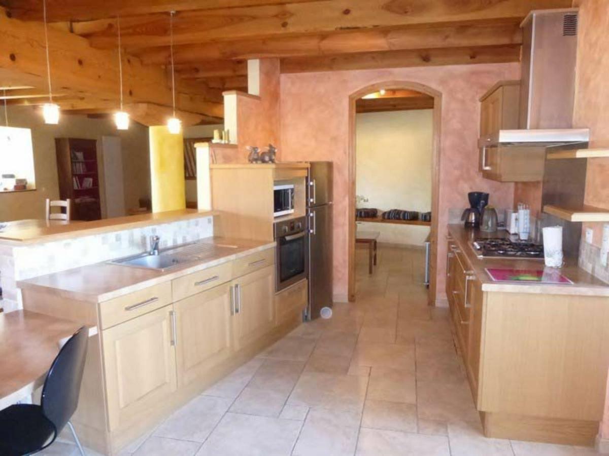 Ancienne ferme du Couderc à Freycenet-la-Tour, 2 chambres, terrasse, jardin, parking inclus - FR-1-582-277 - Housity