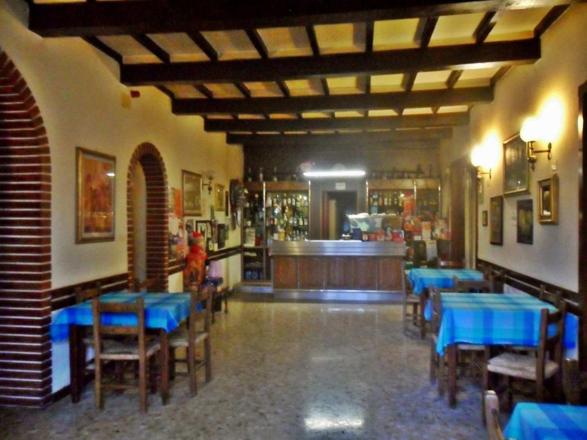 Albergo Giardino - Housity