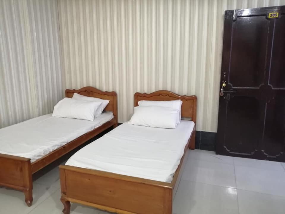 Saif Hotel - Housity