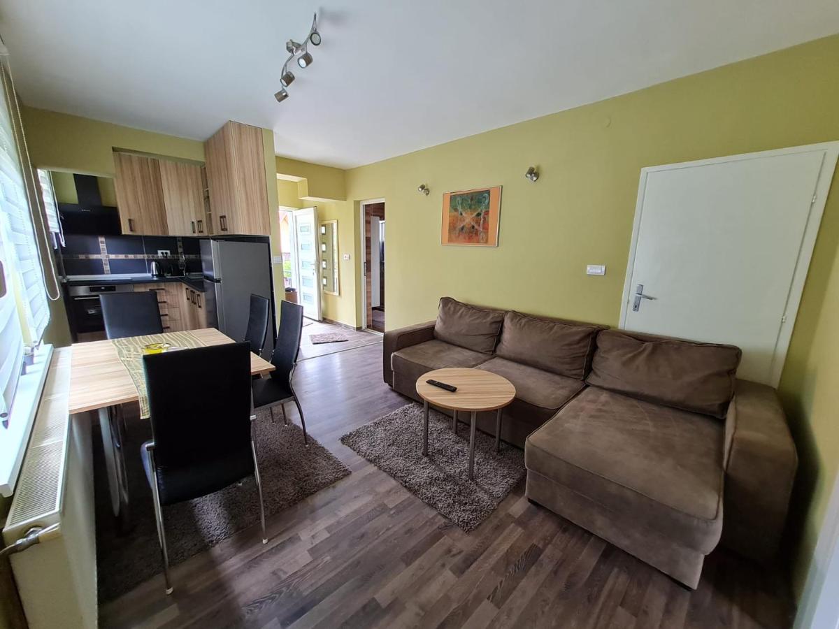 Apartman Boskovic - Housity