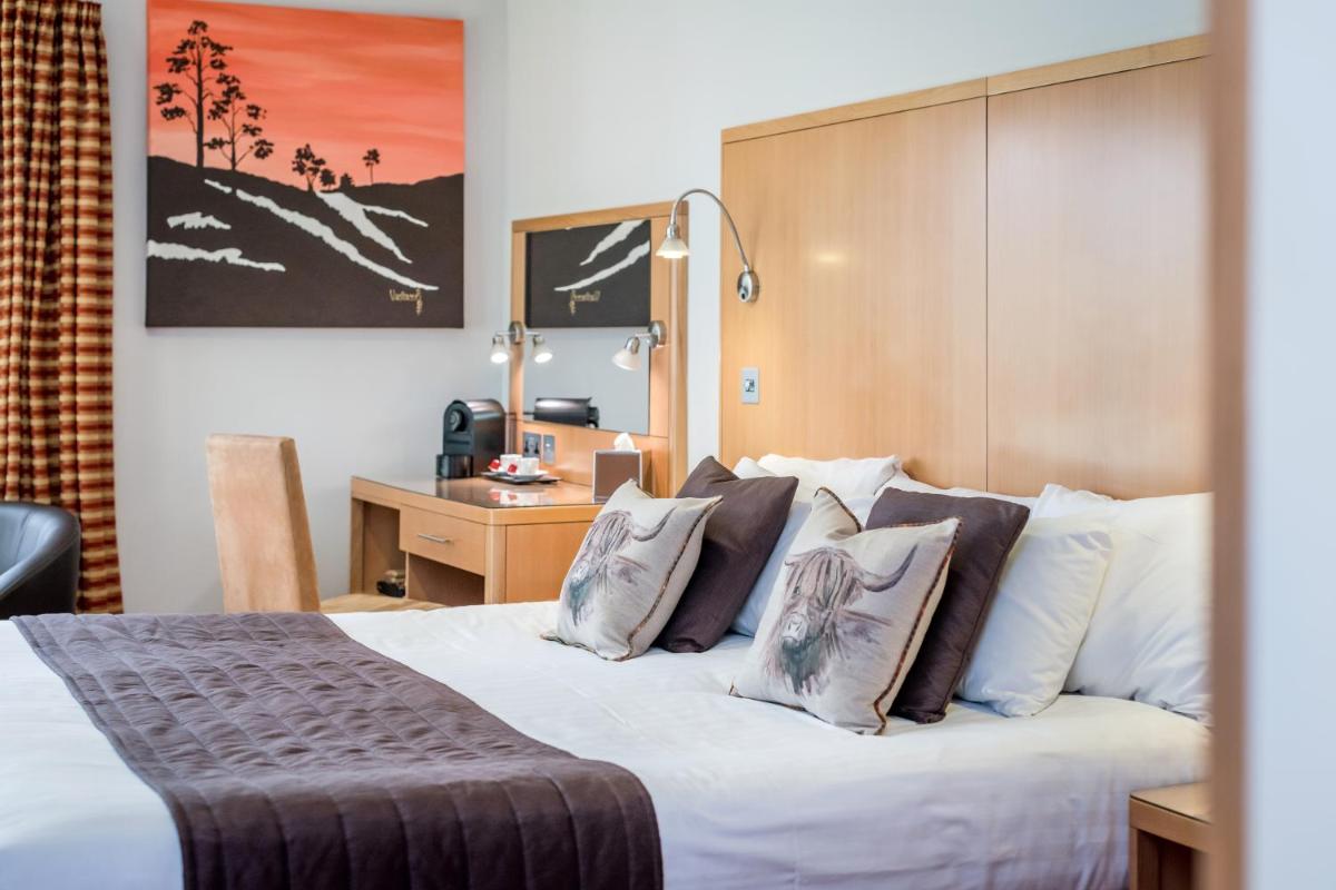 High Range Lodge Hotel - Housity