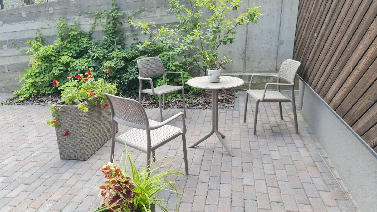 Green Hill Apartments - Housity