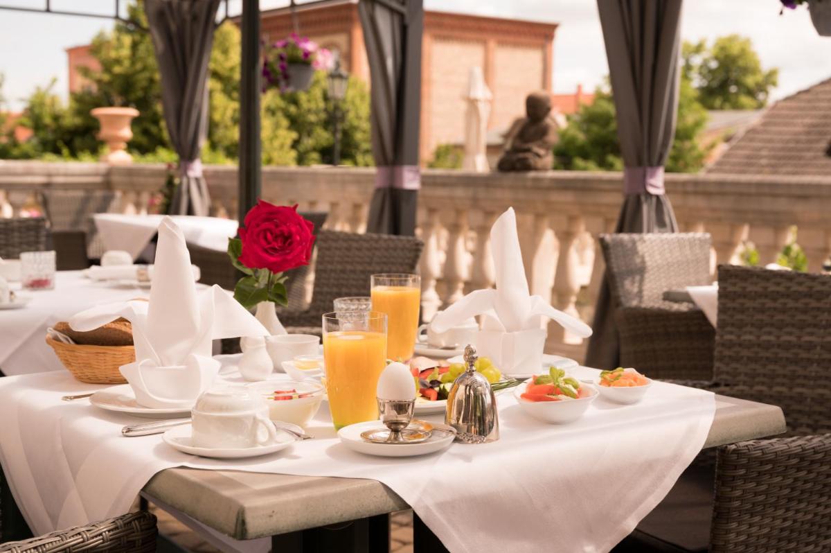 Schlosshotel zum Markgrafen - Housity
