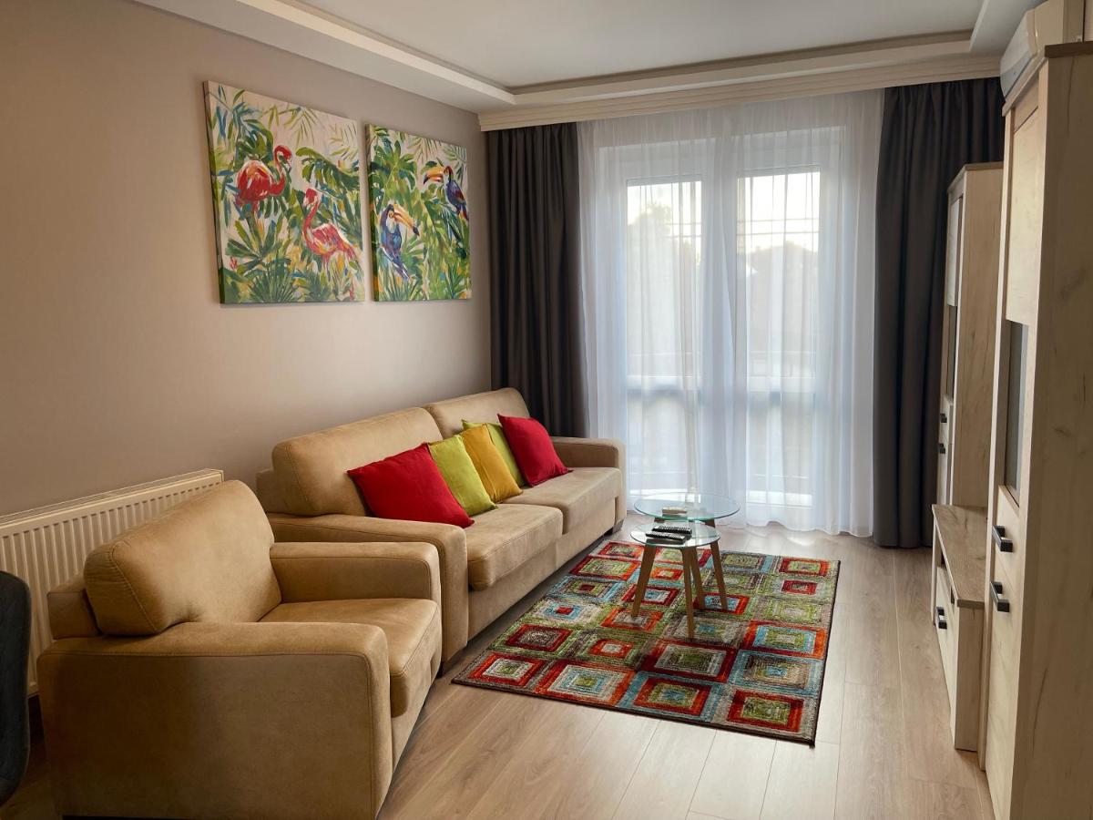 Suitetrails - Lara Lux Apartment