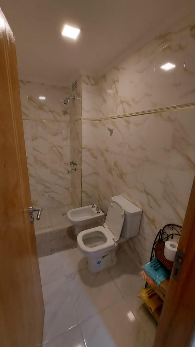 Elegante depto 1 dormitorio en un edificio único en Resistencia - Housity