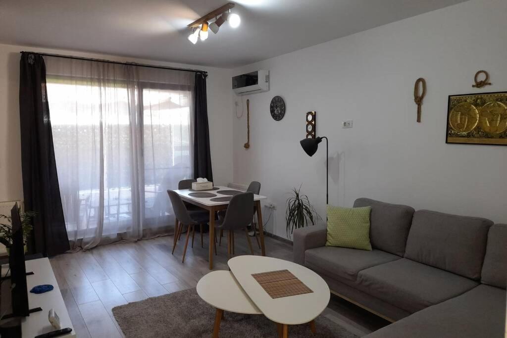 Sailor House - Housity