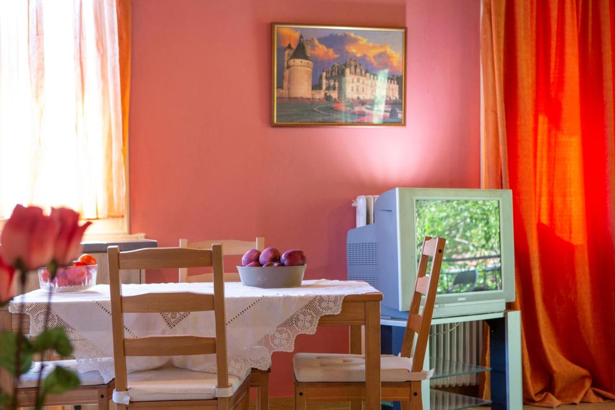 Konstantino's House - Housity