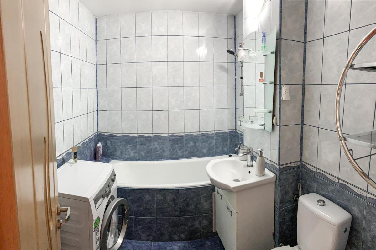 Apartament Zarnesti „Saturn” - Housity