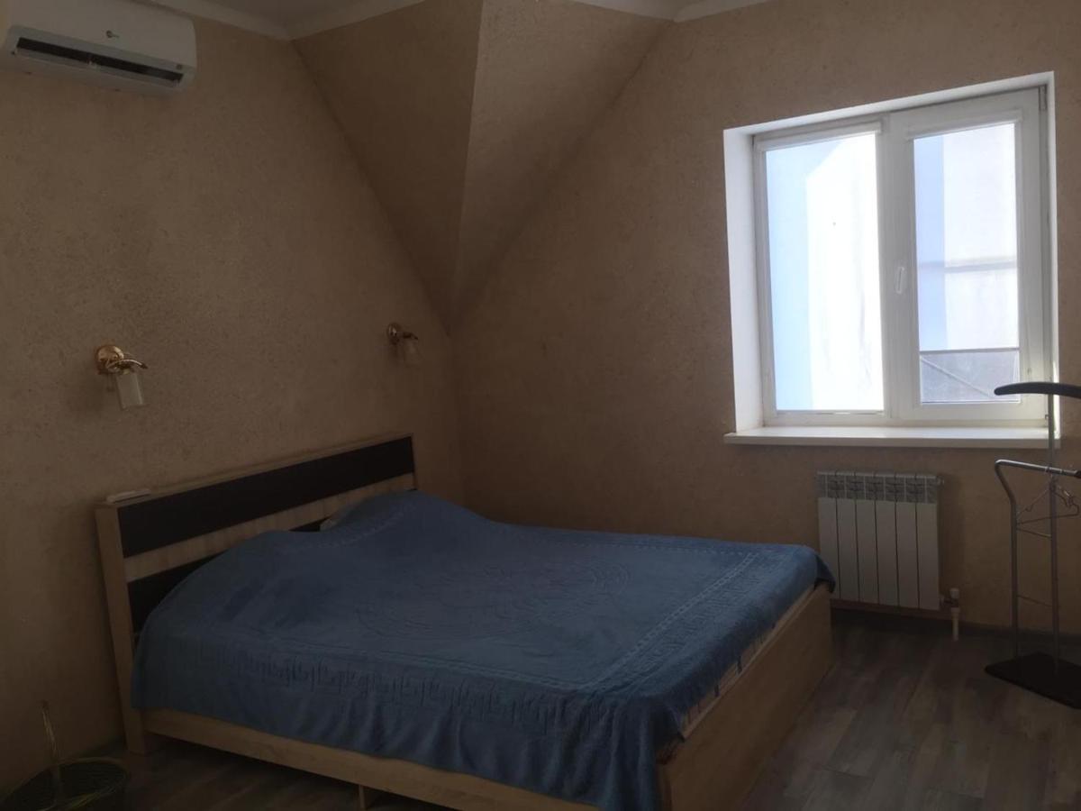 Dom dlia otdykha bataisk - Housity