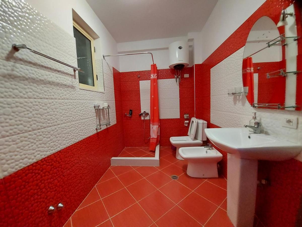 HOTEL KALEMI - Housity