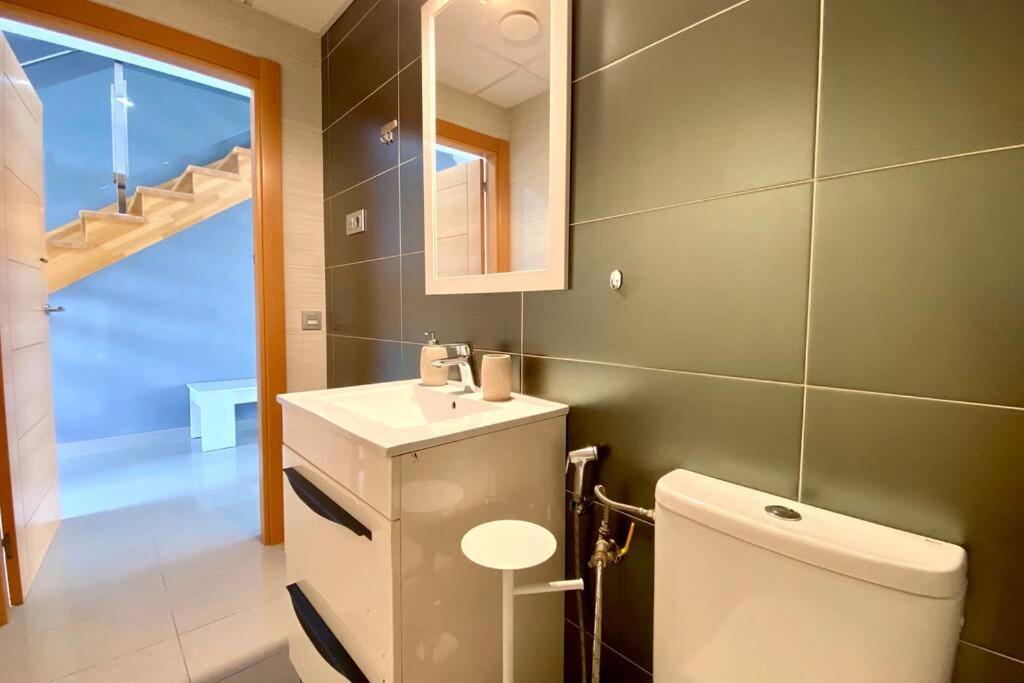 Chalet moderno con piscina en Mont - roige Bahia - Housity