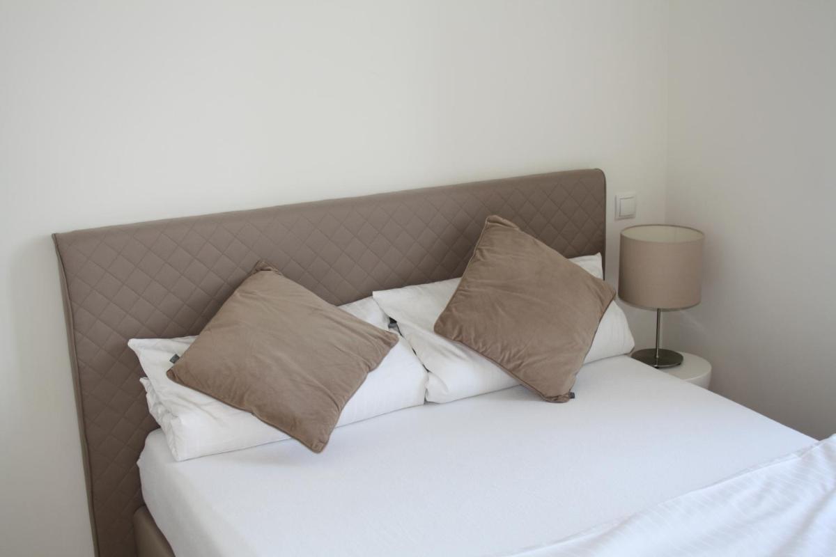Apartment 1 - Housity
