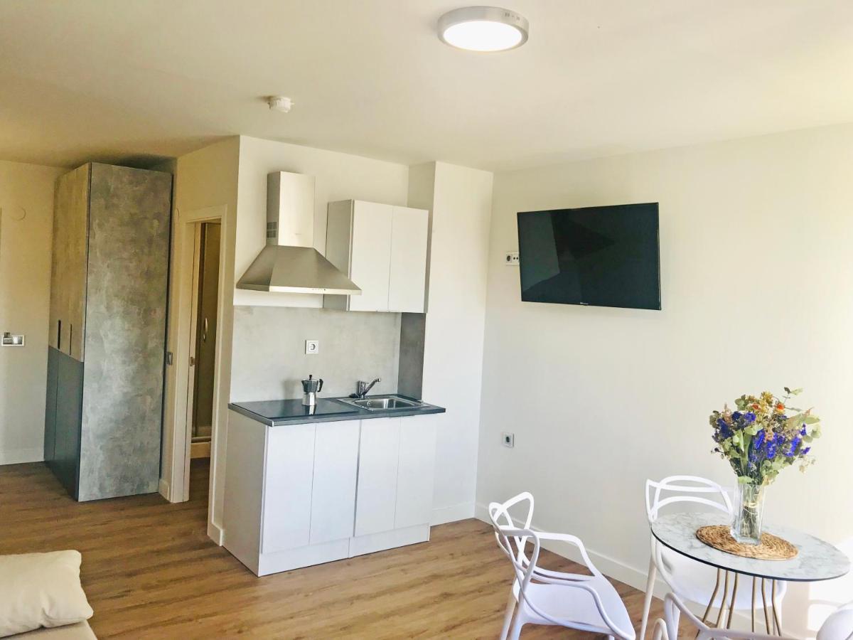 Apartamentos Santander Maliaño Suites 3000 - Housity