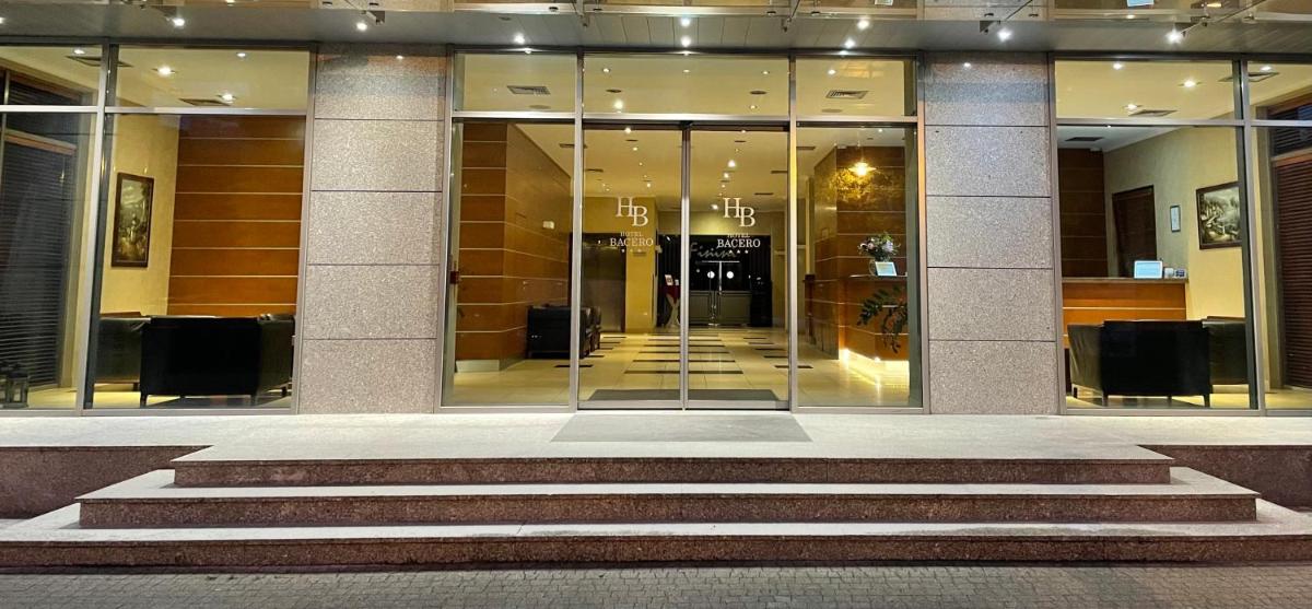 Premium Hotel Bacero Wrocław - Housity