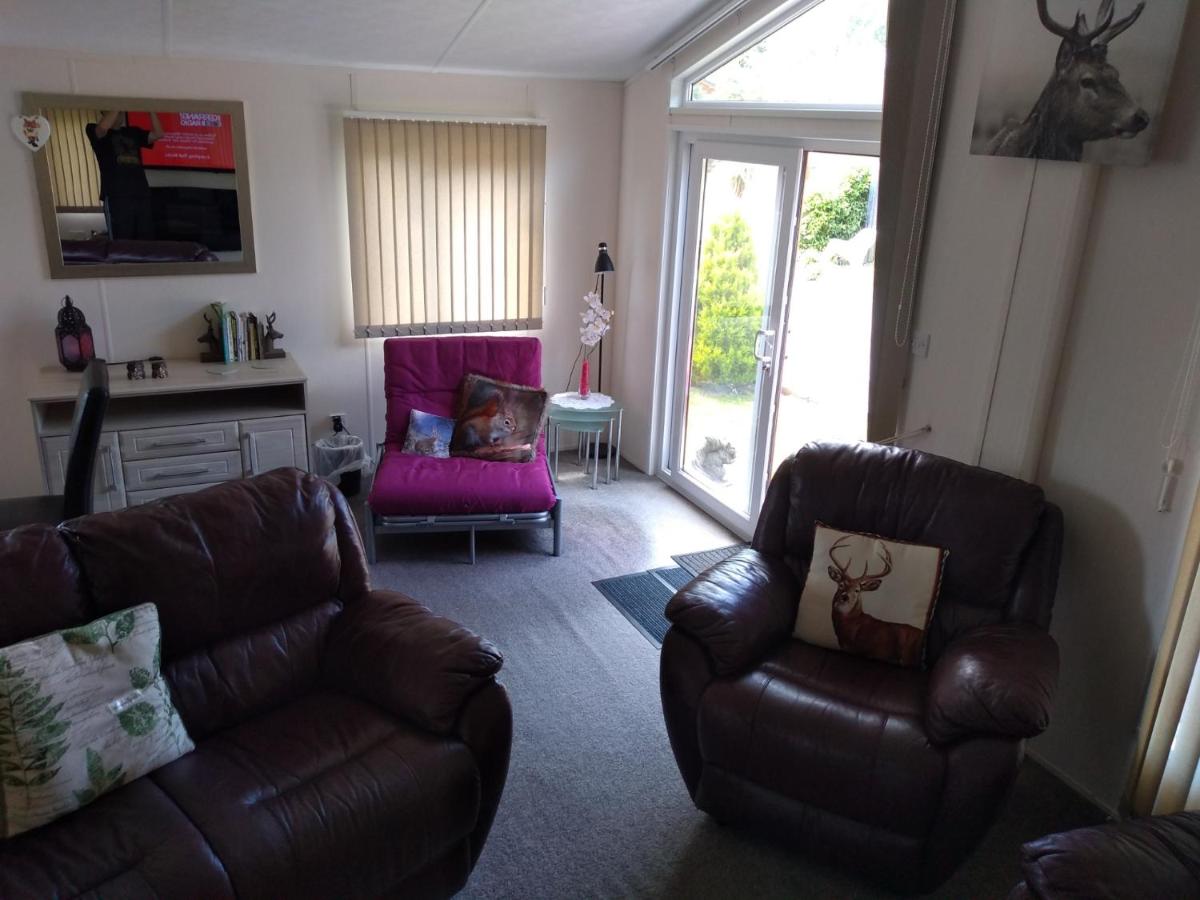 Squirrel Lodge - Housity