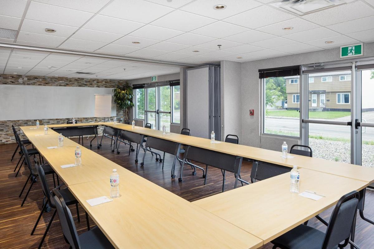Home Inn & Suites Yorkton - Housity
