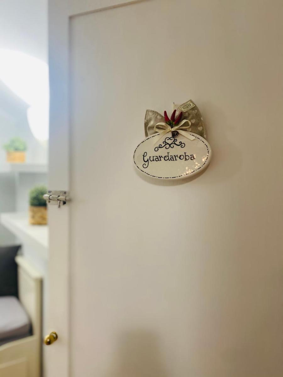 CASA NINETTA - spaccanapoli - Il tipico pianterreno della Napoli antica! - Hizvo