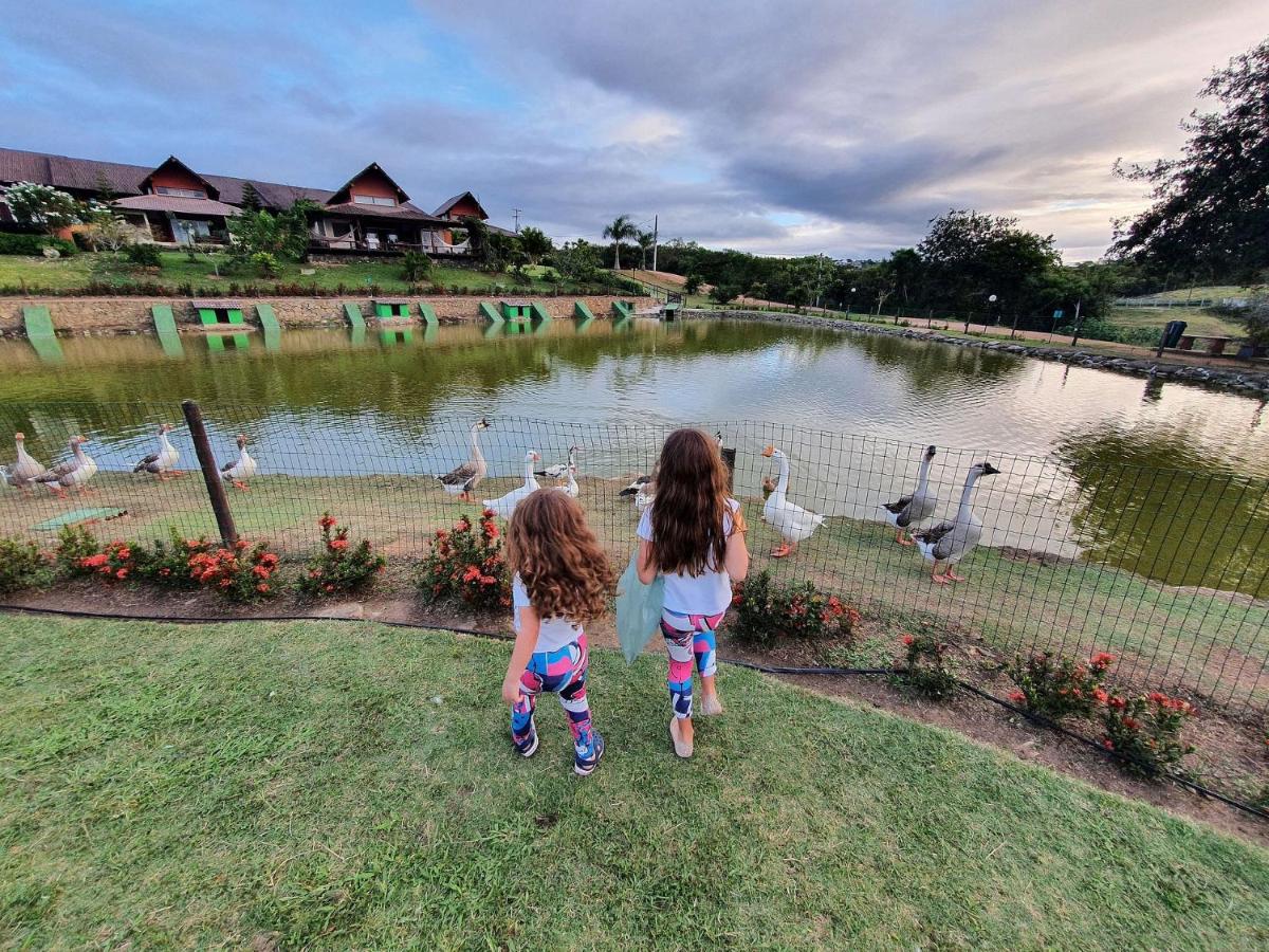 Apartamento WinterVille Residence em Gravatá 2 Qtos - Housity