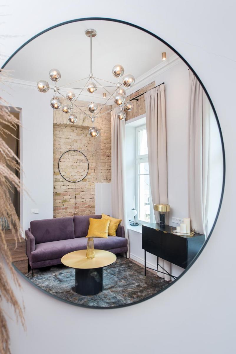 Suitetrails - Elegant Avenue Apartment