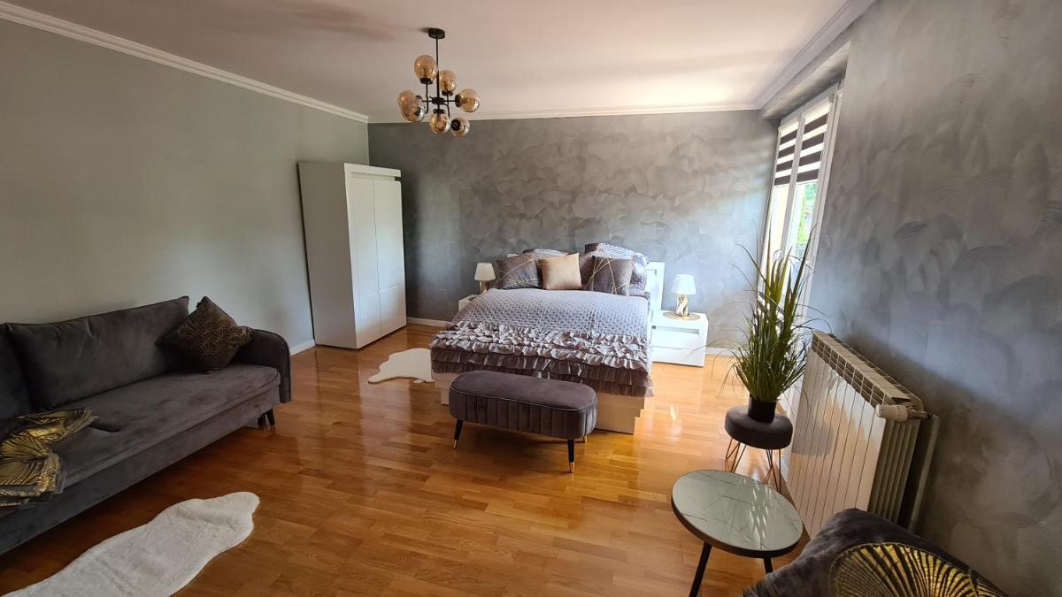Apartament DeLuxe 2 - Housity