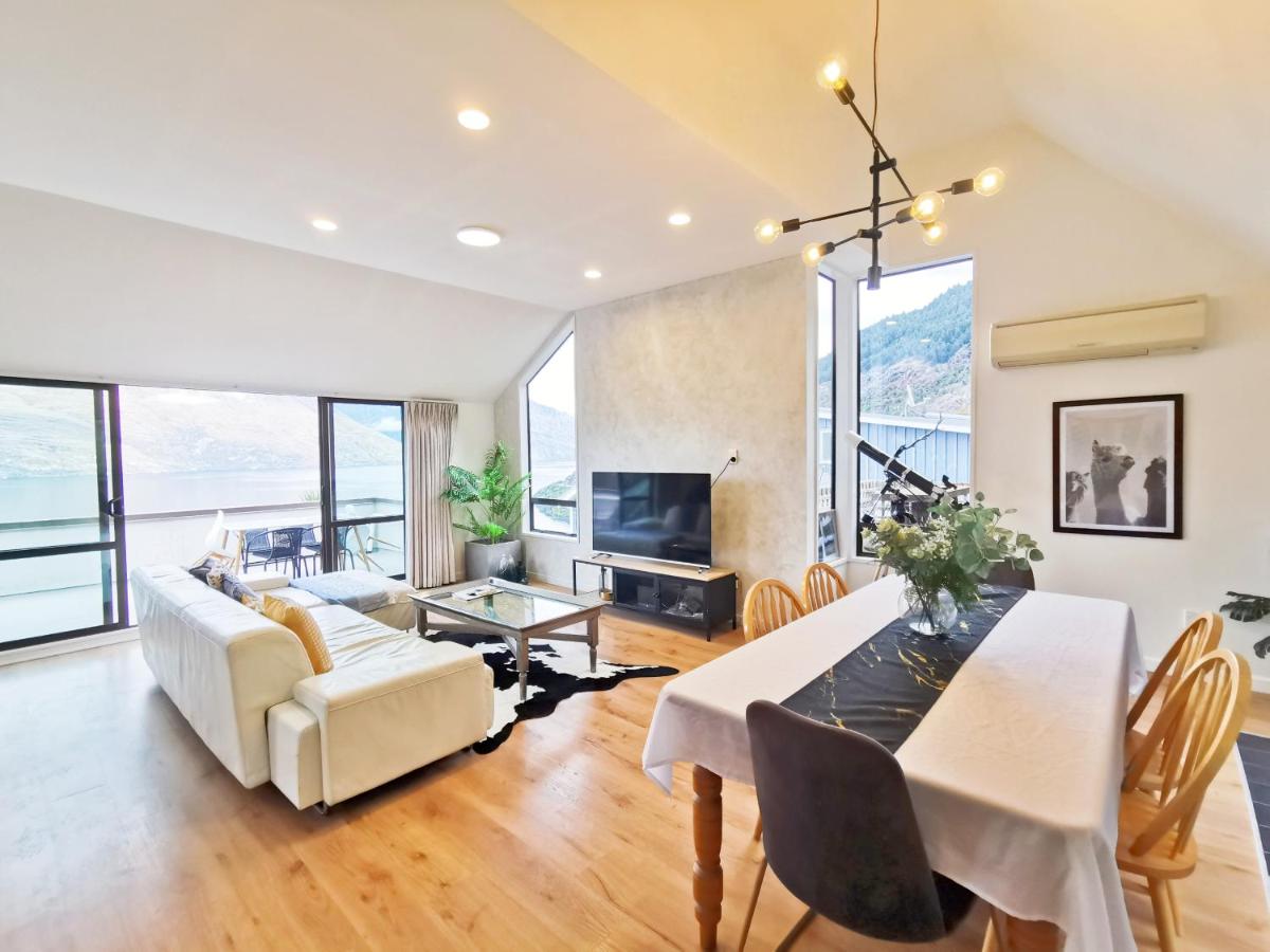 Queenstown Lakeview Holiday Home-5mins to town - Housity