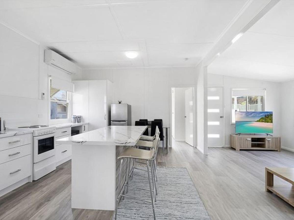 Affordable Fully Renovated Cottage - Housity