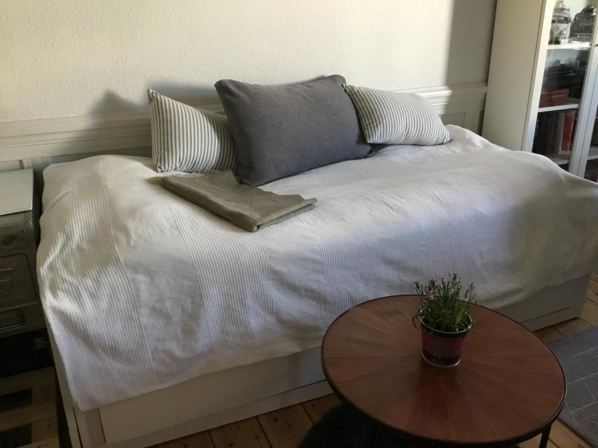 1 room, in a privat apart. - Housity