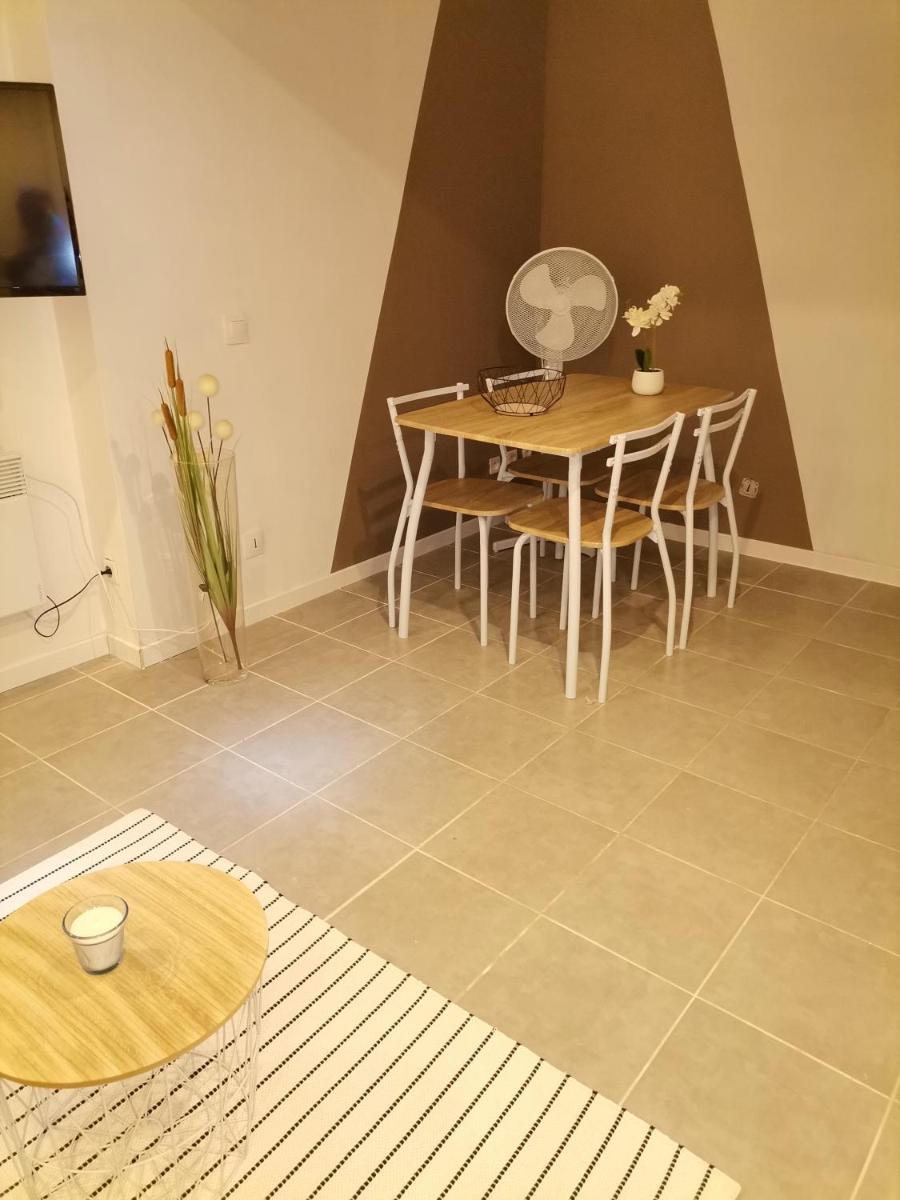 Studio Montpellier écusson - Housity