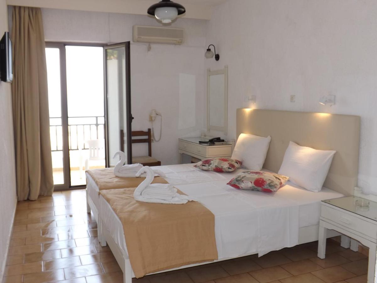 Dimitra Hotel - Housity