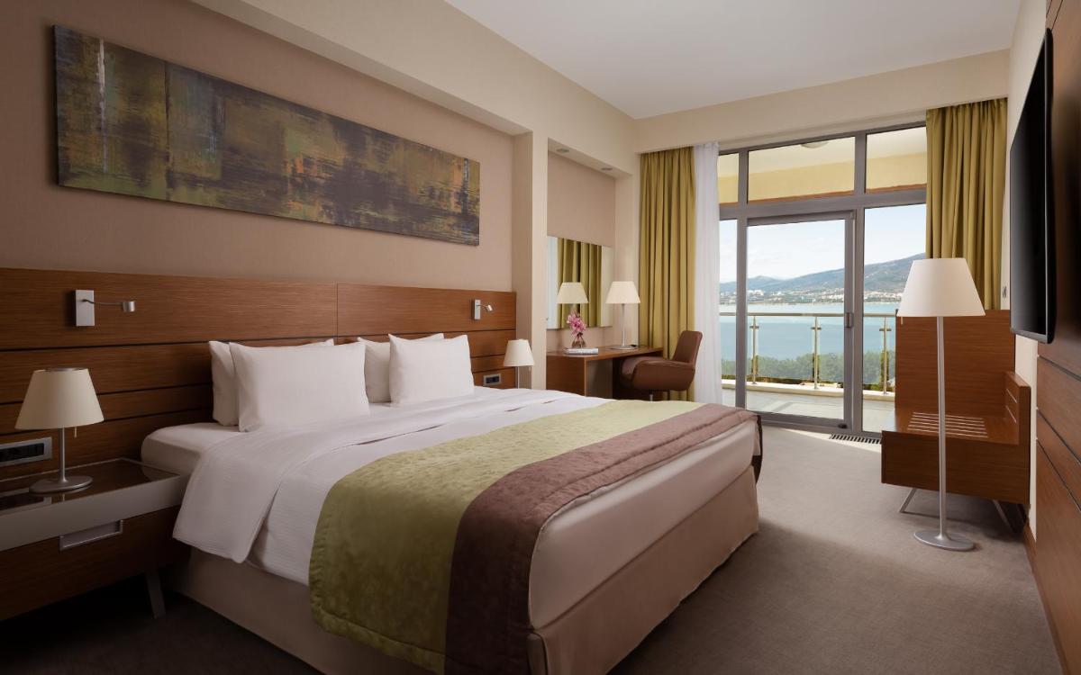 Metropol Grand Hotel Gelendzhik - Housity