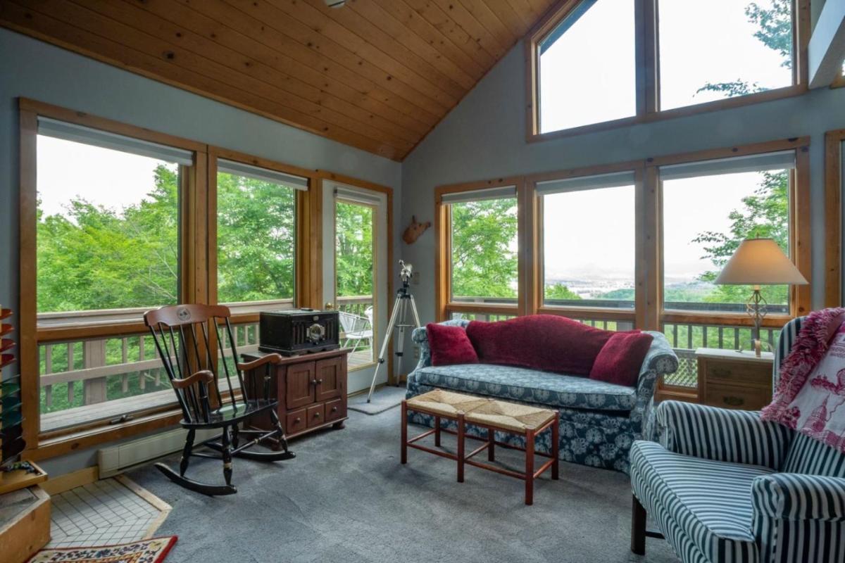 Mountain Mama - Housity